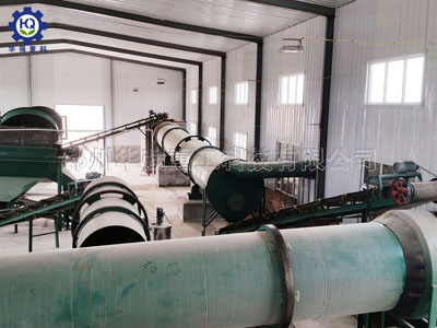 平模造粒機(jī)組合生產(chǎn)線(xiàn)現(xiàn)場(chǎng)