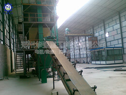 新型有機(jī)肥濕法造粒現(xiàn)場(chǎng)